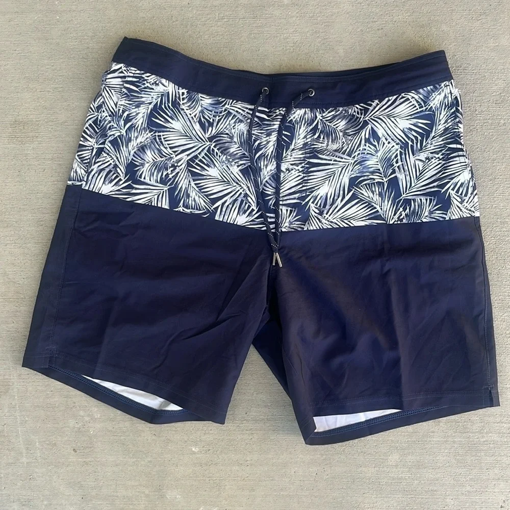 Fair Harbor feature drawstring